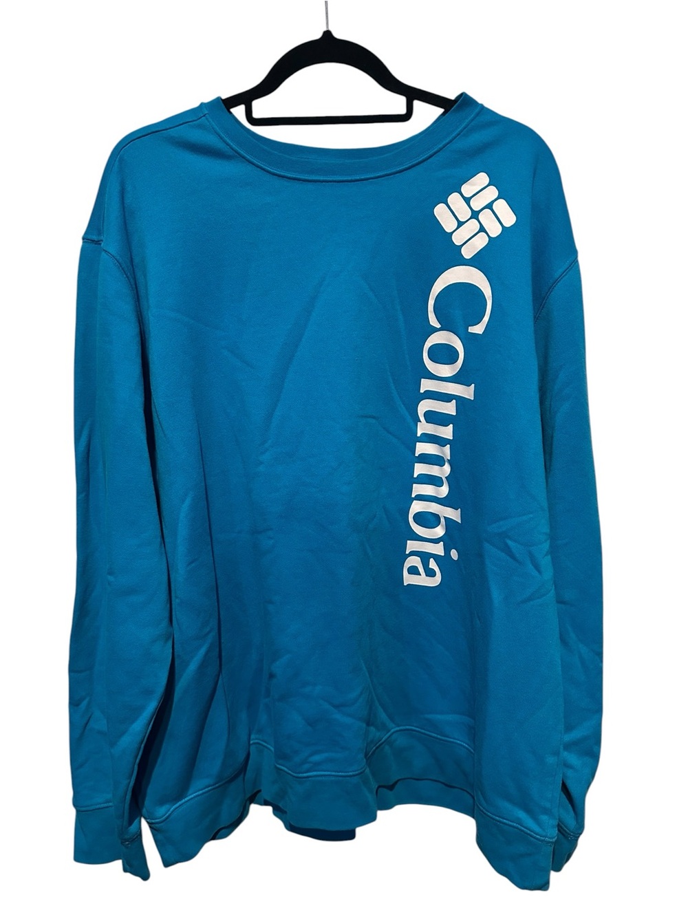 Columbia Men’s Trek Crew Sweatshirt with Vertical Logo